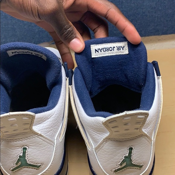 Jordan 4 Columbia - Picture 5 of 8